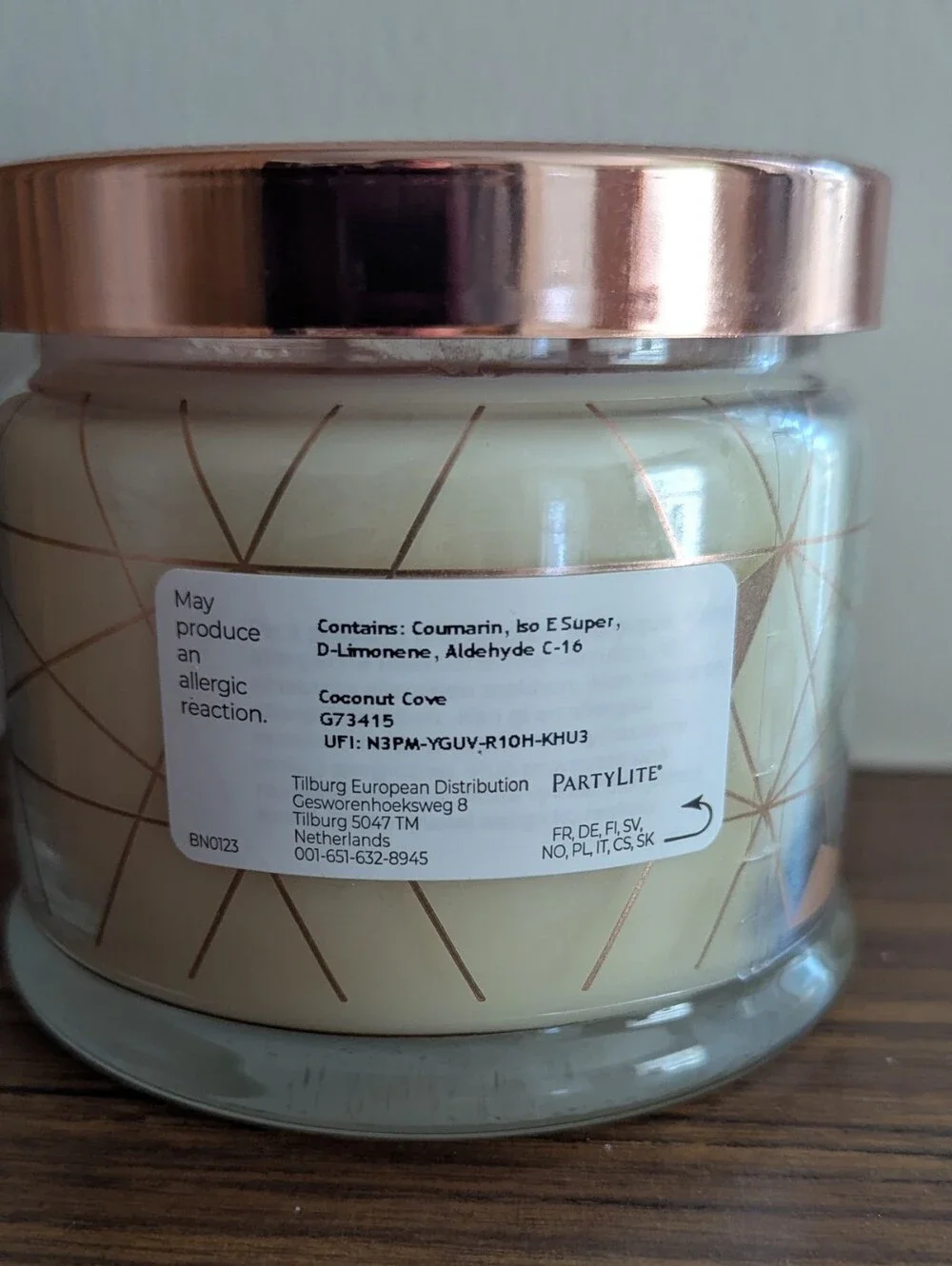 PartyLite Coconut Cove Scented Candle In Jar 3 Wick G73415 HTF NEW - Picture 2 of 6